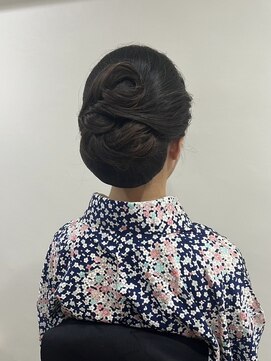 マーリー(marlee) かぶせシニヨン