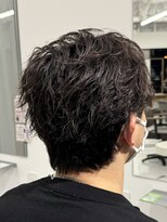 バース 梅田中崎町店(BIRTH)&nbsp;ニュアンスパーマセンターパートフェザーパーマ韓国メンズパーマ