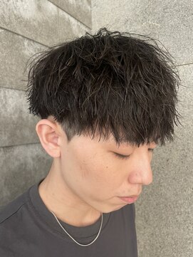 ニアウ 伊勢崎連取店(Niau) メンズマッシュツイストスパイラルパーマメンズパーマ