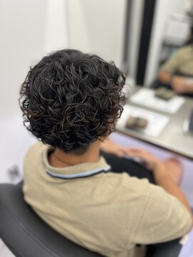 アイスプロドバイブルーム 木更津店(ice prod by bloom) MEN’S HAIR/サーフカール/刈り上げセンターパート/木更津