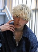 無造作ハイトーンマッシュ