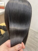 プリューム(PLUME)&nbsp;髪質改善縮毛矯正+オッジィオットトリートメント