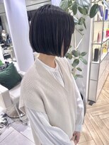 ステアケース ギンザセブン(stair:case ginza7)&nbsp;前下がりミニボブ平行切りっぱなし