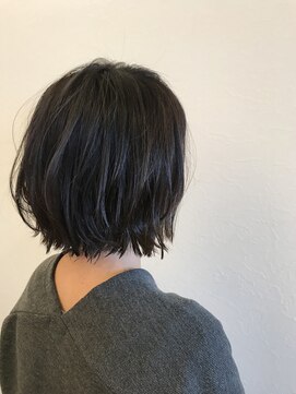 ガーデンエス 緑井店(GARDEN es) 外はねボブ