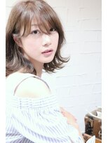 ホラン(HoLan)&nbsp;【HoLan】外ハネカールxくびれミディxベージュカラー