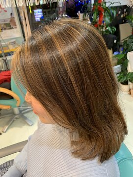 ヘアースタジオエル カラーハイライト・カット