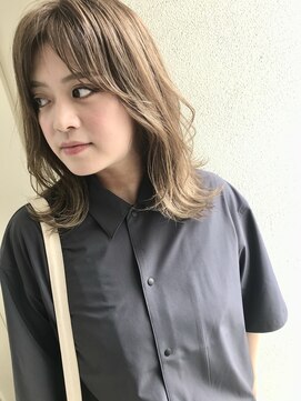 ヘアーデザイン シュシュ(hair design Chou Chou by Yone) 透け感ヌーディベージュ×レイヤースタイル♪