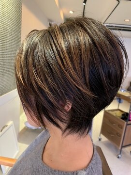 ヘアーメイク バス(Hair make bas) ショートボブ