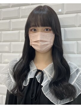 リルミー(Lilme) 【偽黒染め】小顔カット　＊rina＊