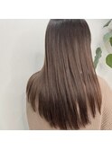 ストレートヘアロング