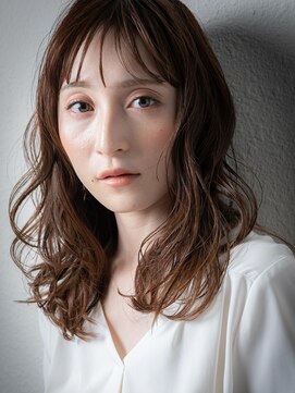 カバーヘア ブリス 北浦和(COVER HAIR bliss) スローカラー波巻きカールフェミニンロングx北浦和20代30代40代