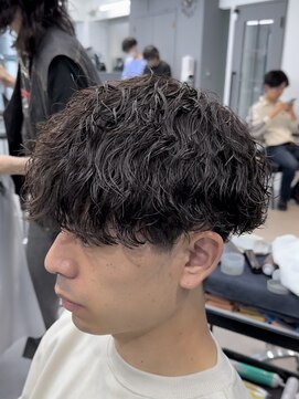 オーバルバイアピッシュ(OVARL by apish) 強めしっかり波巻きパーマ