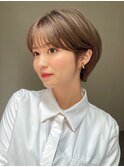 ショートボブ