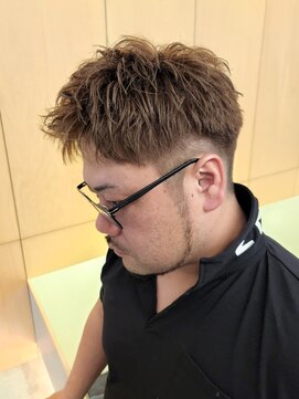 ニアウ 伊勢崎連取店(Niau) 刈り上げアップバングショートソフトツイストスパイラルパーマ