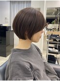 丸みショート 艶髪 耳かけ 可愛い グレージュ ヘアカラー 小顔
