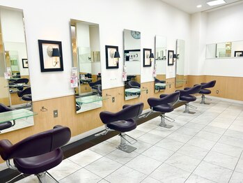 Cuaura HAIＲ　SALON
