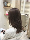 ミルクティーベージュ