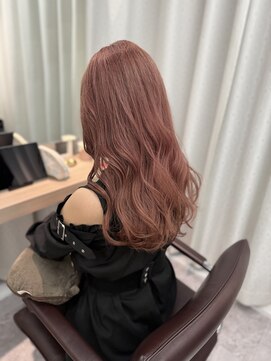 エルヘアメゾン(el. hair maison) ロングヘア☆ハイトーンピンクベージュカラー
