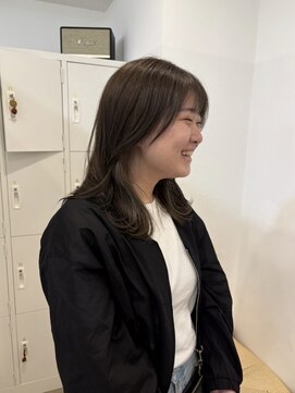 エイチ 梅田(H) グレージュハンサムショートレイヤーカットセミロングボブヘア