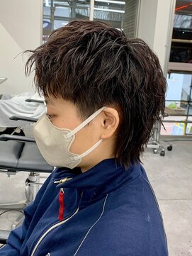 ジーニー 新百合ヶ丘(Genie) フェザーパーマサーフカール刈り上げセンターパート