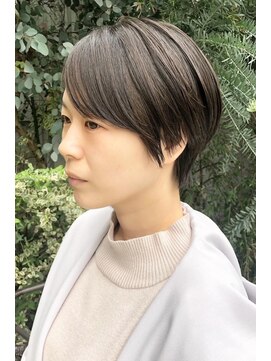 ジーナ 渋谷 表参道(JINA) 大人ショートボブ/ハンサムショート/前髪あり/30代40代50代