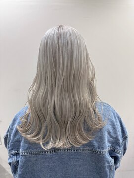 アン(Hair make un) ライトグレージュ