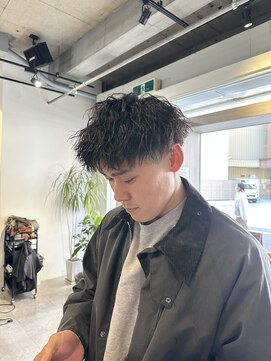 フェース(FAITH) 【藤田翔吾】ショートツイストスパイラルパーマ