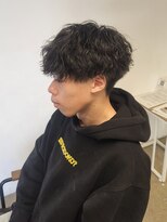 ニアウ 伊勢崎連取店(Niau)&nbsp;刈り上げセンターパート/波巻きツイストスパイラル/伊勢崎