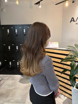 アイリー 名古屋(A/LEE) グラデーションカラー/ベージュ