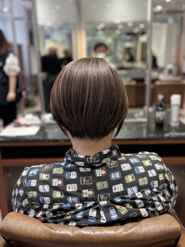 モザミ(MOZAMI) ショートボブ