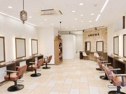 アリーナ 緑が丘店(arena)の写真