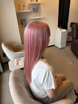 フィオーレ ヘアデザイン(FIORE hair design) ハイトーン パステルピンクカラー