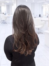 日本人特有の赤み・黄みが気になる方へ！自分史上最高の色味を、一緒に見つけましょう！