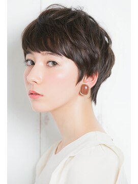 ガーデン ムサシコスギ(GARDEN MUSASHIKOSUGI) イメチェン似合わせカットフルバングが可愛い丸みショート