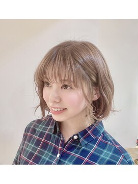 プリマ 新宿(PRIMA) アクセントカラーチラ見せボブ