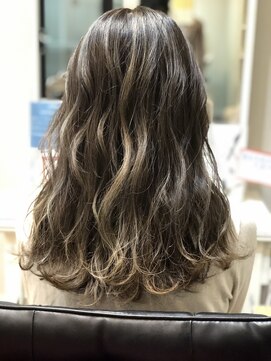 ブリッサ ヘアー(brisa hair) yuyan style【W3Dgreyge color】