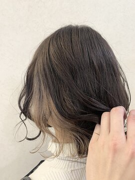 ラビスモア(Lovis moa) 魅力倍増カール/セミディ/シアーカラー/ダークアッシュ/姫カット