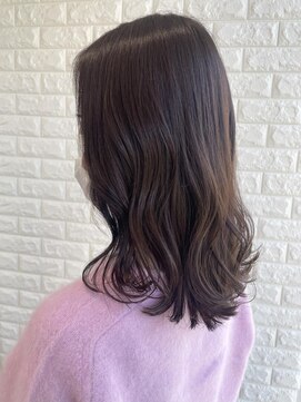 クイントネオリーブ 自由が丘正面口店(quint:neolive) 鎖骨ミディ × lavender brown