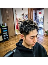 タウラアルチザンヘアー&nbsp;ツーブロック×メッシュ×ショート