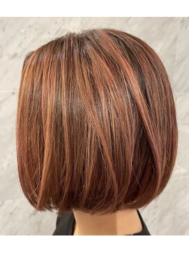 マリアンベス(MARIEN BETH) ピンクベージュで柔らかハイライト。