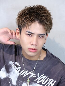 ザ サードヘアー 津田沼 (THE 3rd HAIR) ショート刈り上げツイスト