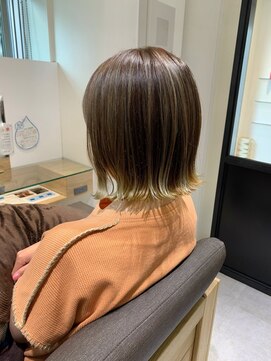 ルディー バイ ヘアーポケット(rudii by HAIR POCKET) 切りっぱなしボブ×ポイントカラー