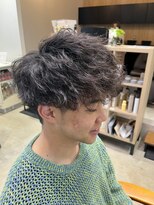 ガーデン オオタカノモリ(garden otakanomori)&nbsp;20代30代大人メンズヘア/ツイストスパイラルパーマ/ツーブロック