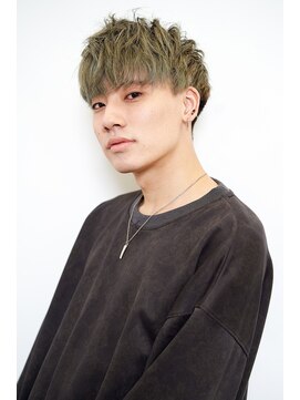 モア 下通店(MORE) ハイトーンショート