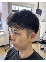 ヒキチ(Hikichi)&nbsp;ツーブロックスタイル