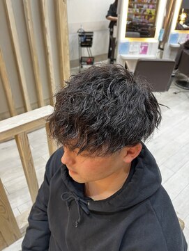 フゥカ 類家店(fuka) デザイン◎ツイストスパイラルパーマ