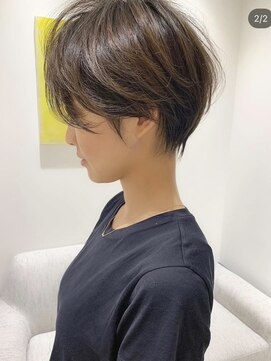 ナナローネス(nana loness) ショートヘア ショートカット くびれショート