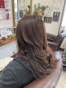 ジュール(Jour) 艶々グレイカラー