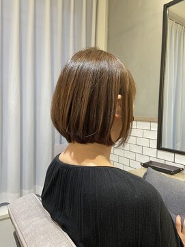 イル(ile) 楽さNo.1ボブ/ナチュラルベージュ/酸性ストレート