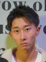 ノーエン(noen)&nbsp;佐賀メンズベリーショート刈り上げフェードツーブロック韓国